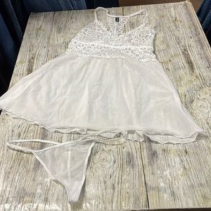 Cassandra baby doll gown with thong